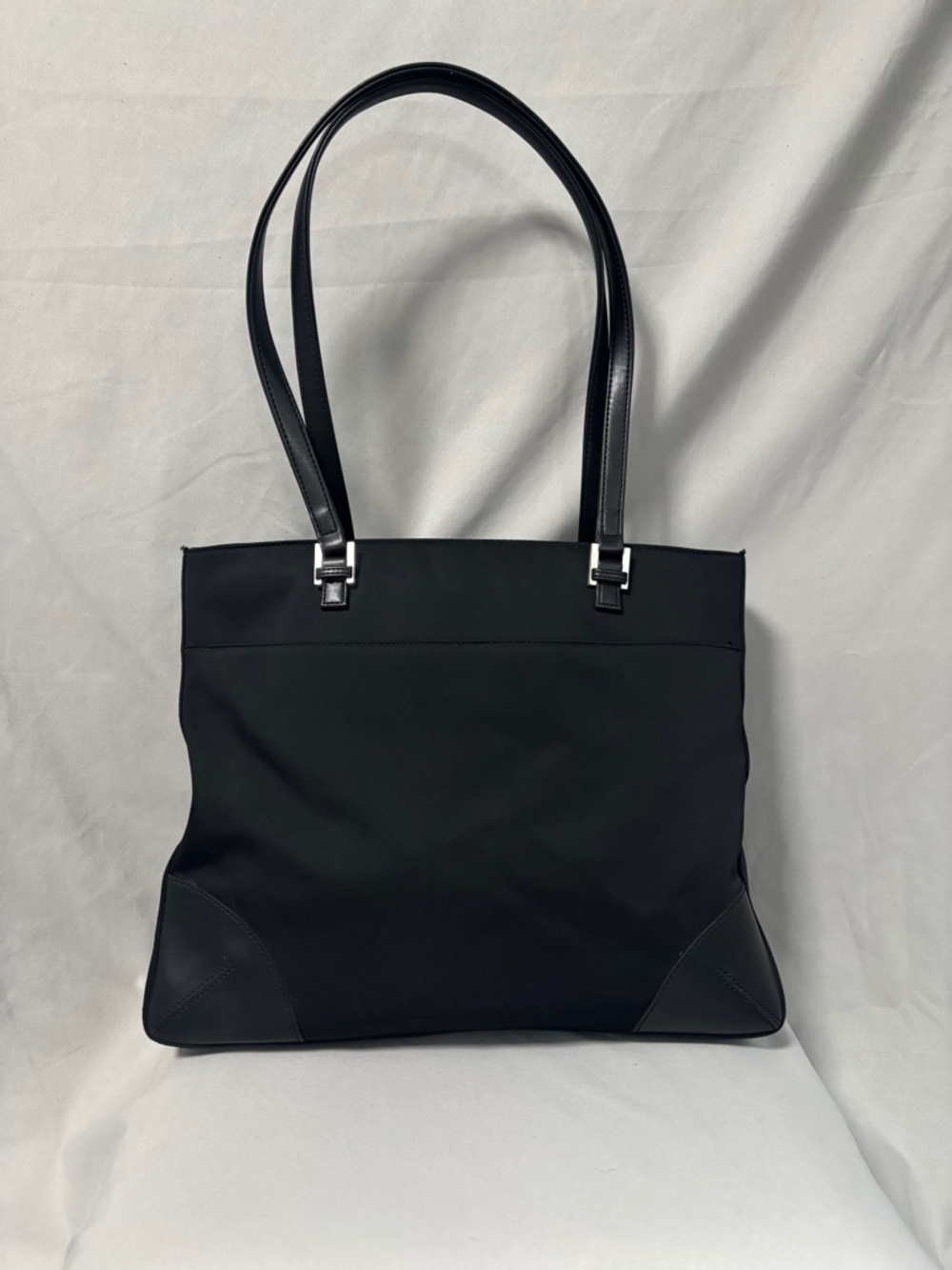 Liz Claiborne Nylon medium black bag
